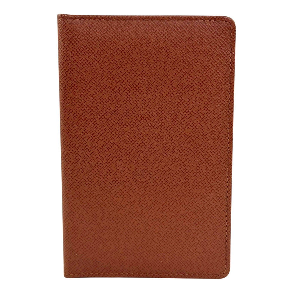 LOUIS VUITTON Brown Leather Taiga Passport Holder LHQ2392
