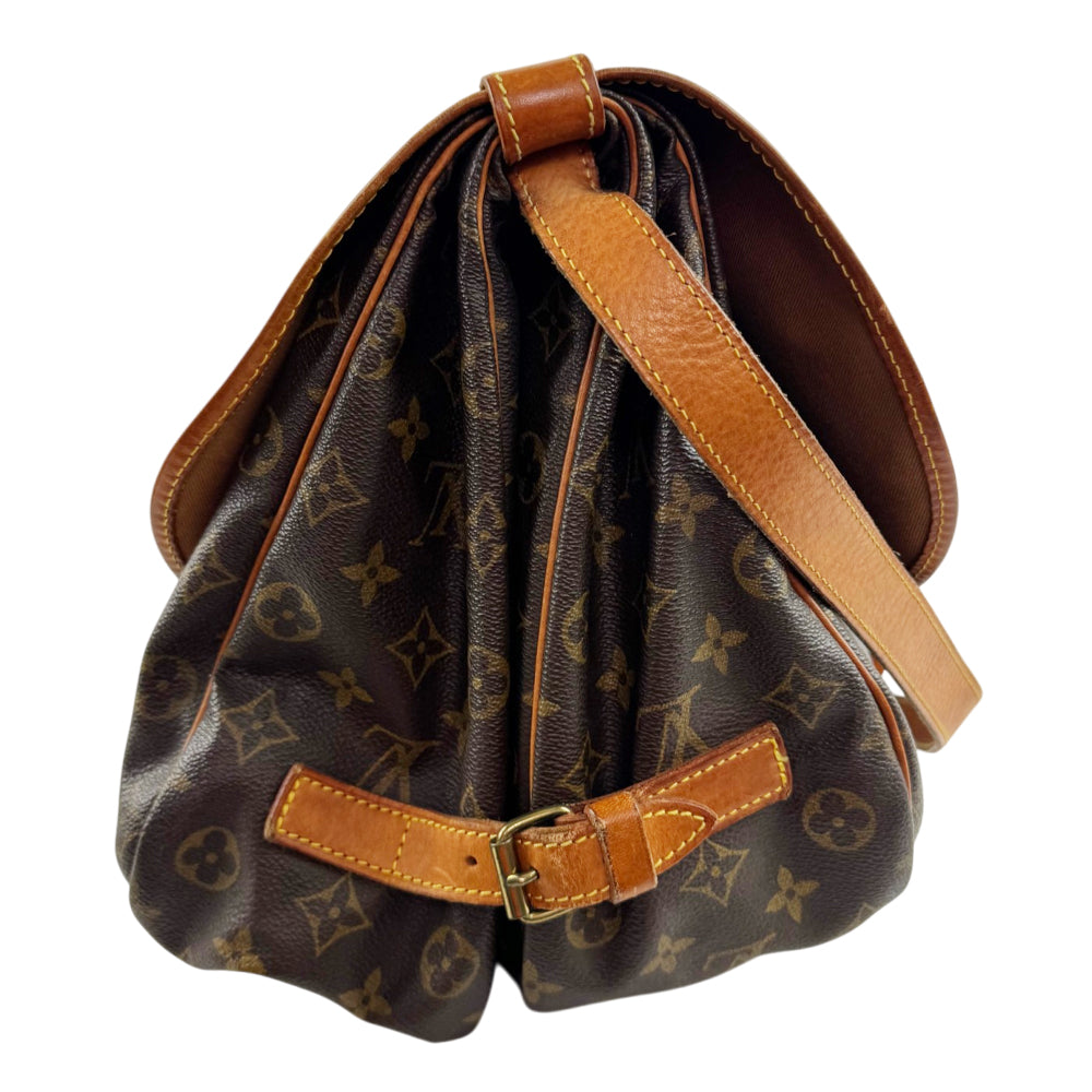 LOUIS VUITTON Monogram Saumur 35 Crossbody Bag LHQ2396