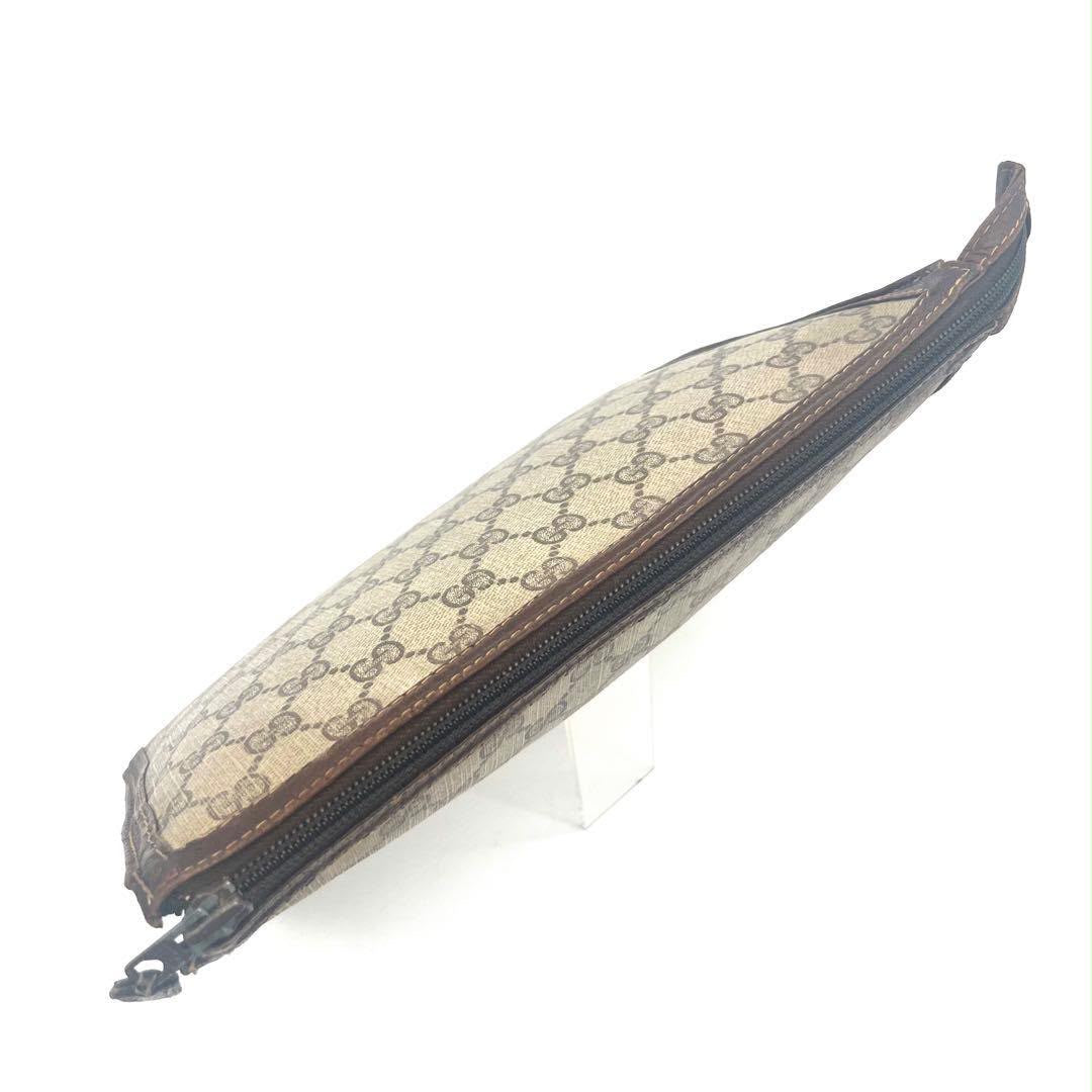 GUCCI GG Canvas Clutch Bag LHQ2213