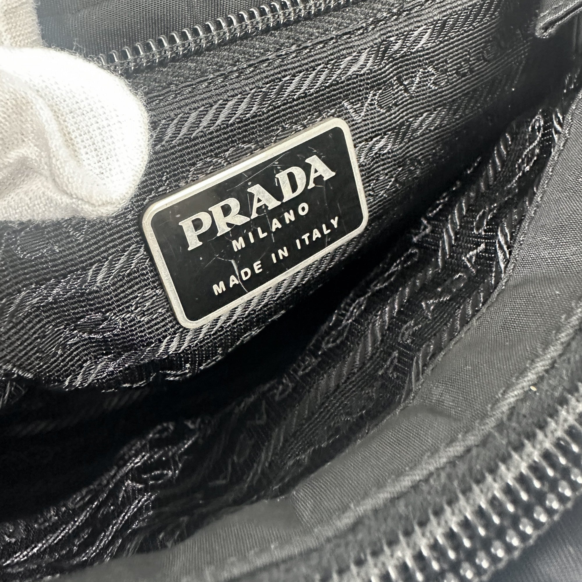 PRADA Schwarz Nylon Tote Umhängetasche LHQ05