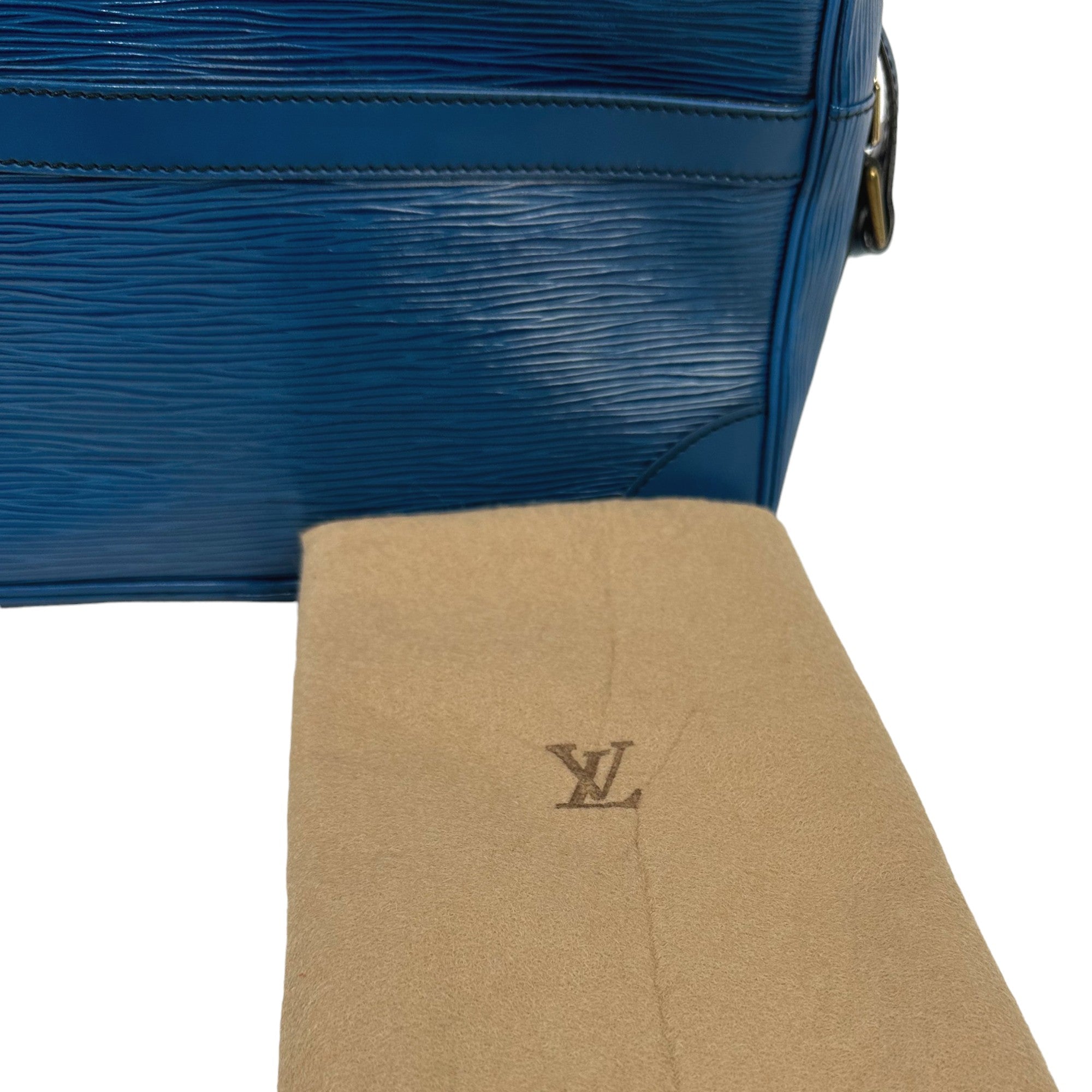 LOUIS VUITTON Trocadero 27 Borsa a tracolla in pelle blu Epi LHQ06