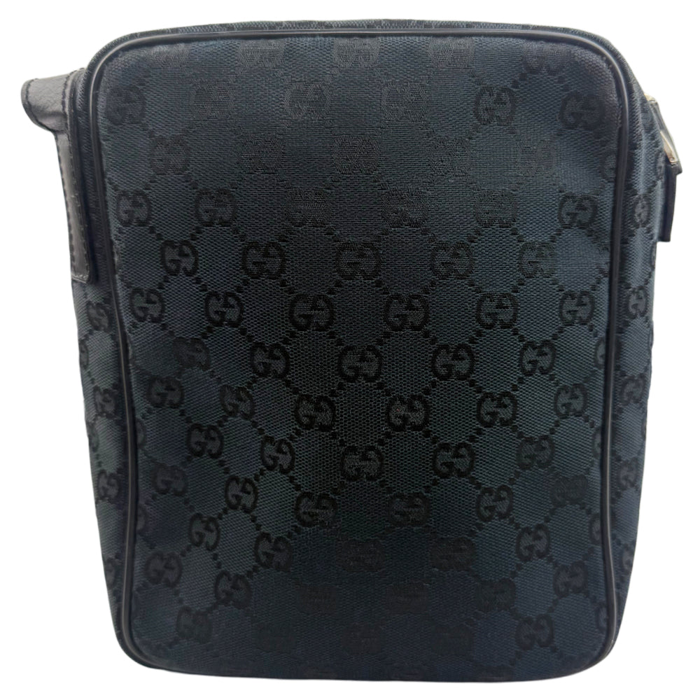 GUCCI GG Supreme Black Crossbody Shoulder Bag LHQ1002