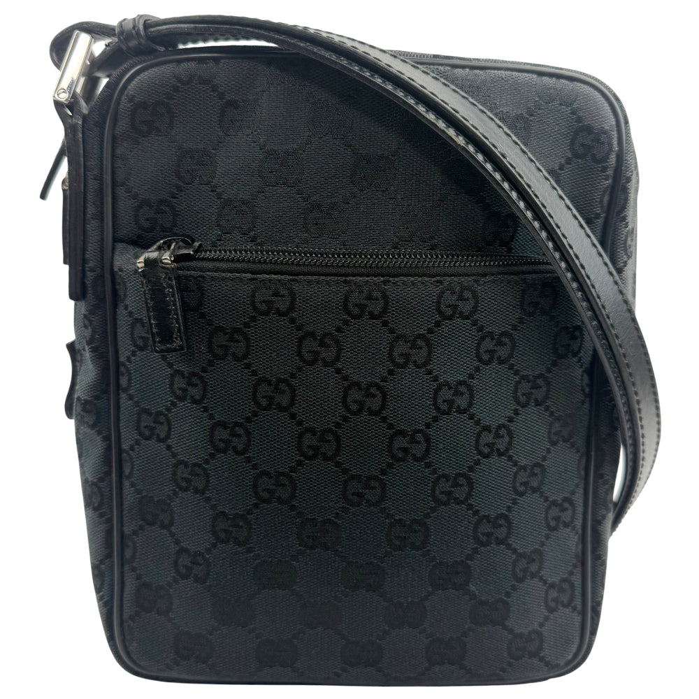GUCCI GG Supreme Black Crossbody Shoulder Bag LHQ1002