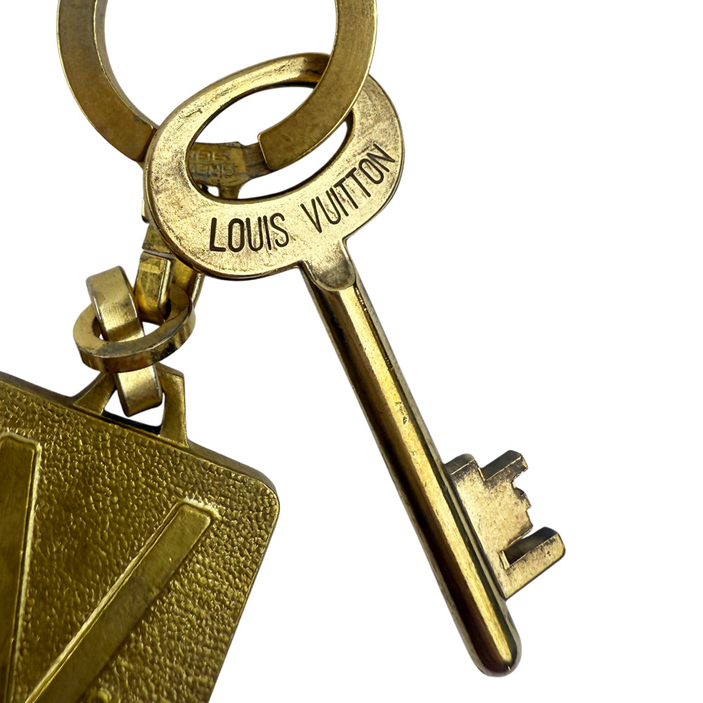 LOUIS VUITTON Malletier Depuis 1854 Keyring LHQ1041