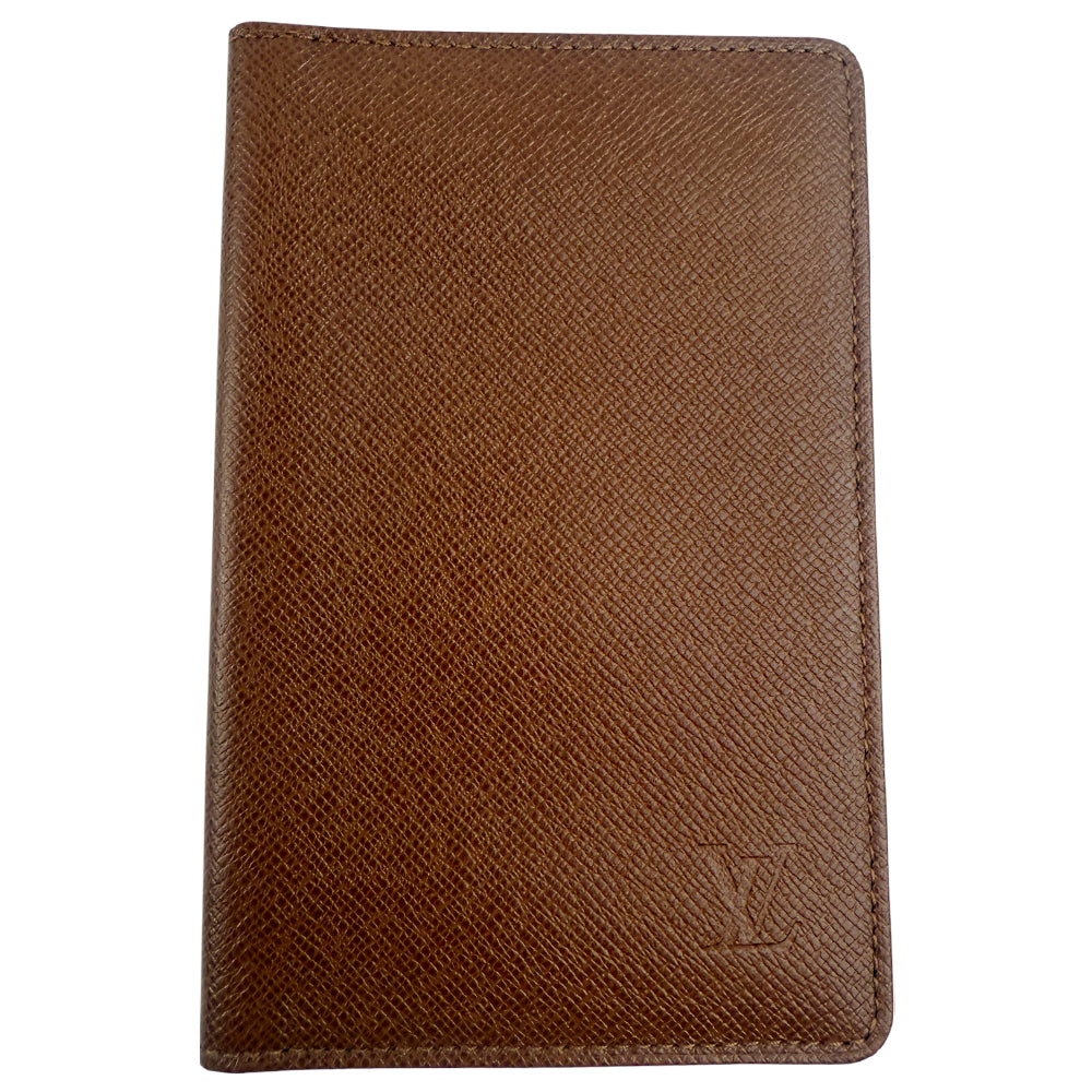 LOUIS VUITTON Brown Leather Taiga Passport Holder LHQ1076