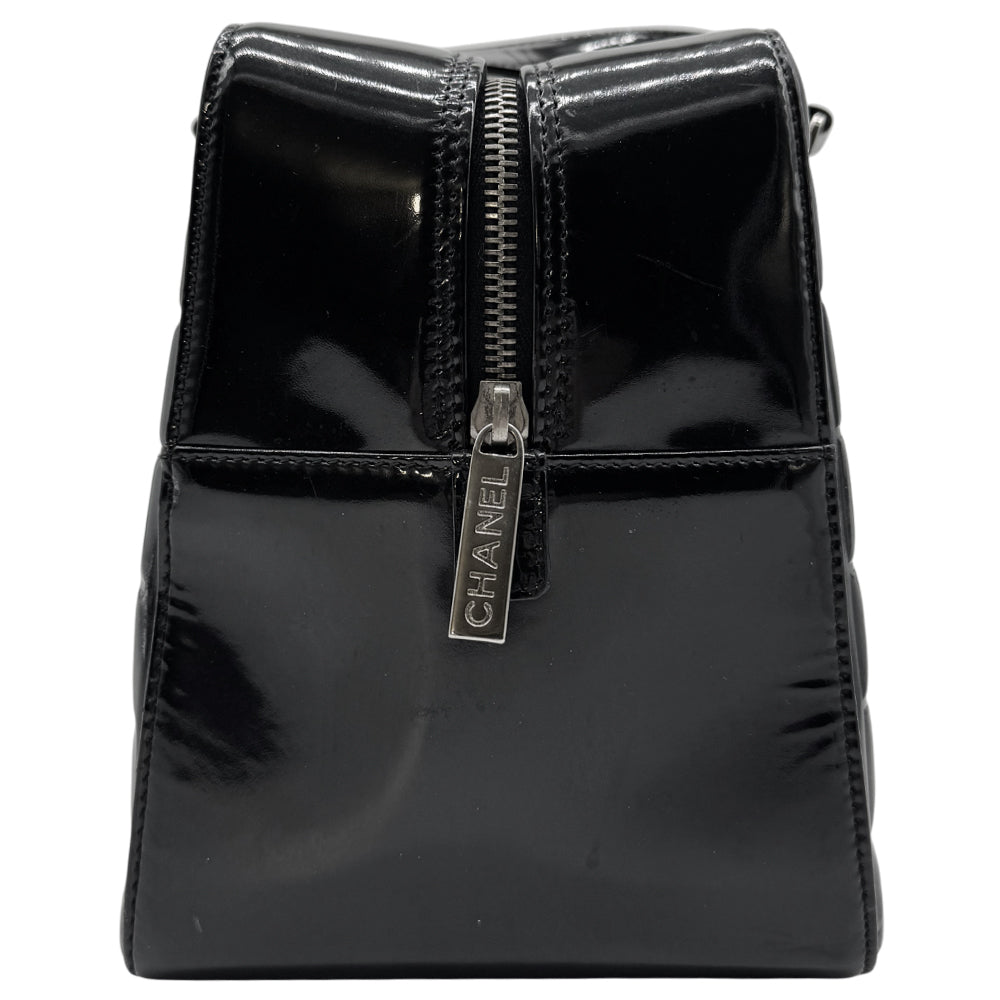 CHANEL Black Patent Leather Chocolate Bar Boston Bag LHQ1126