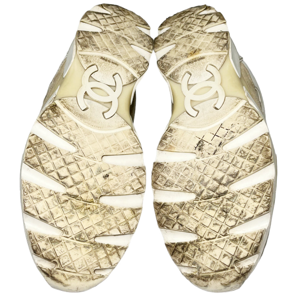 CHANEL Mujer Blanco Beige CC Runners Zapatillas Mujer Tallas disponibles: 5 UK LHQ113