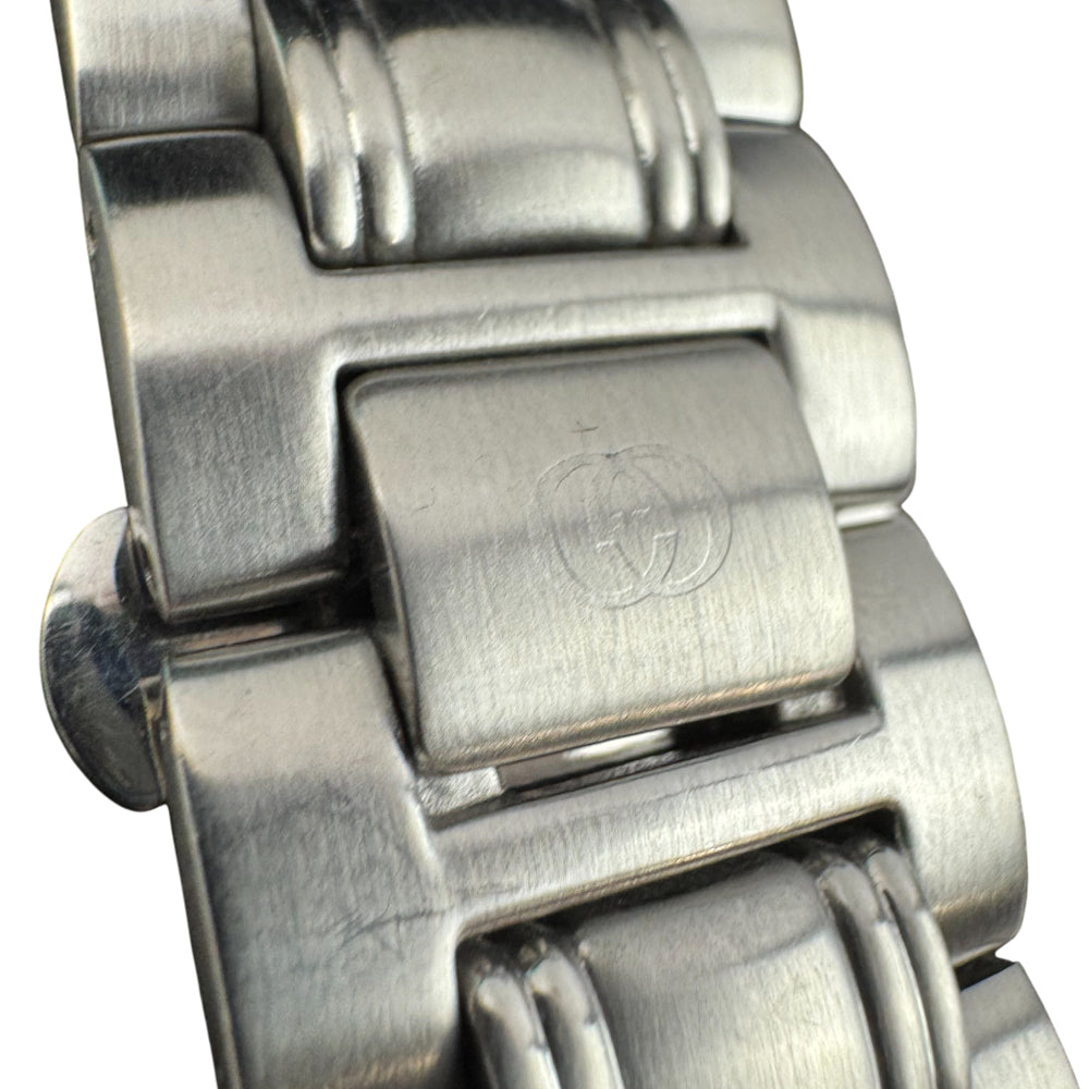 GUCCI Silver Steel Men's Quartz Watch LHQ1182