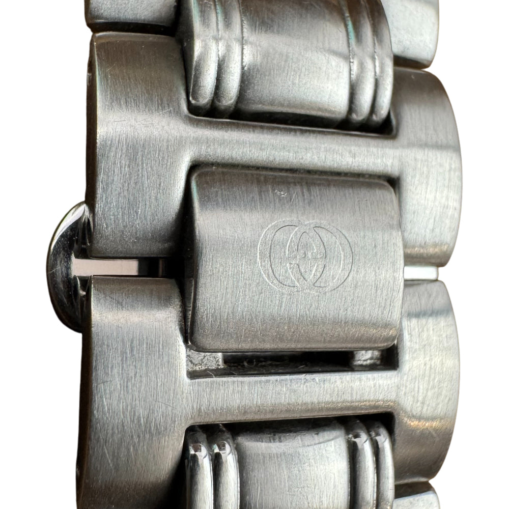 GUCCI Silver Steel Men's Quartz Watch LHQ1183