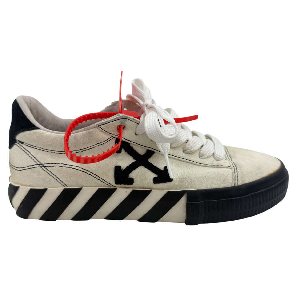 OFF WHITE Cream & Black Trainers Size 5 UK LHQ1375