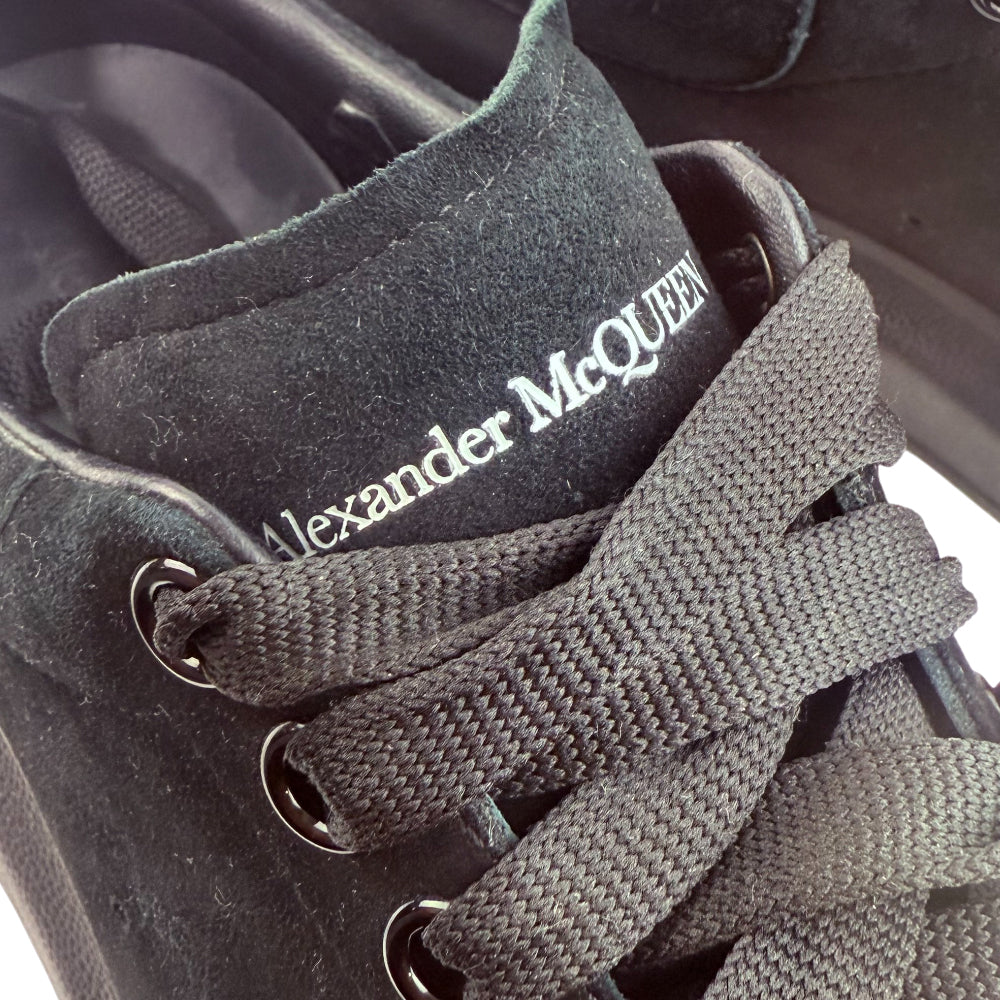 ALEXANDER MCQUEEN Black Suede Trainers Size 39 6 LHQ1376