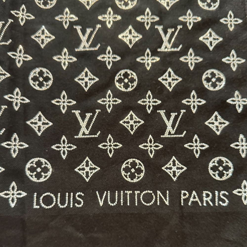 LOUIS VUITTON Monogram Black/Silver Shine scarf LHQ1440