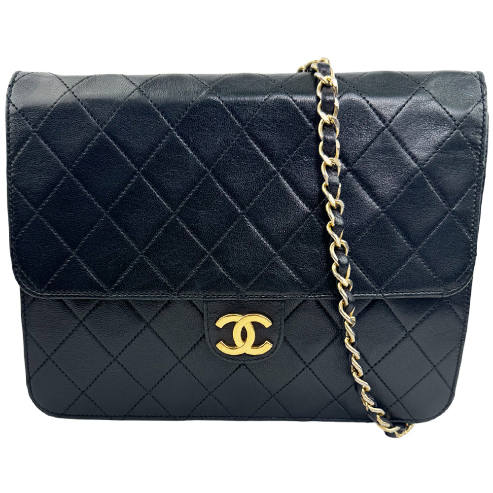 CHANEL Matelasse Black Leather Shoulder Bag LHQ1466