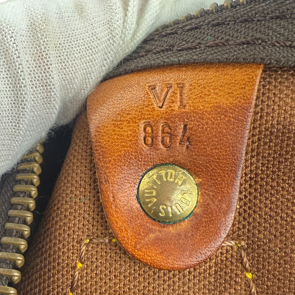 LOUIS VUITTON Speedy 30 Monogram Handbag LHQ1470