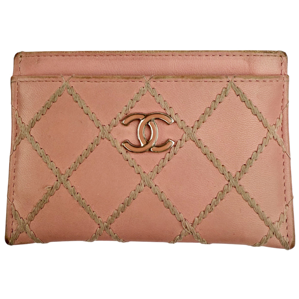 CHANEL Pink Matelasse Leather Card Holder LHQ1480