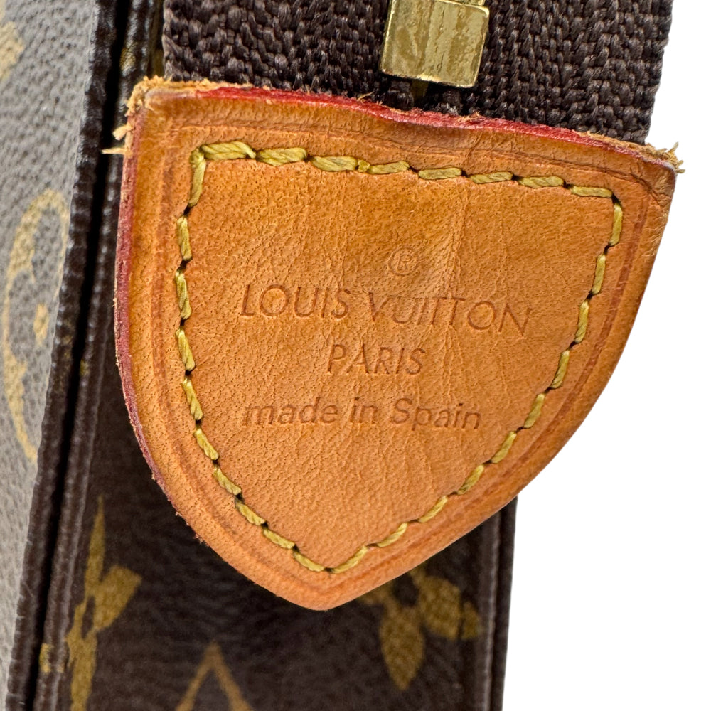 LOUIS VUITTON Monogram Square Pouch LHQ1589