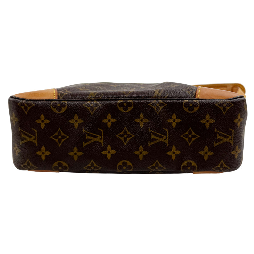 LOUIS VUITTON Boulogne 30 Monogram Crossbody Bag LHQ1606