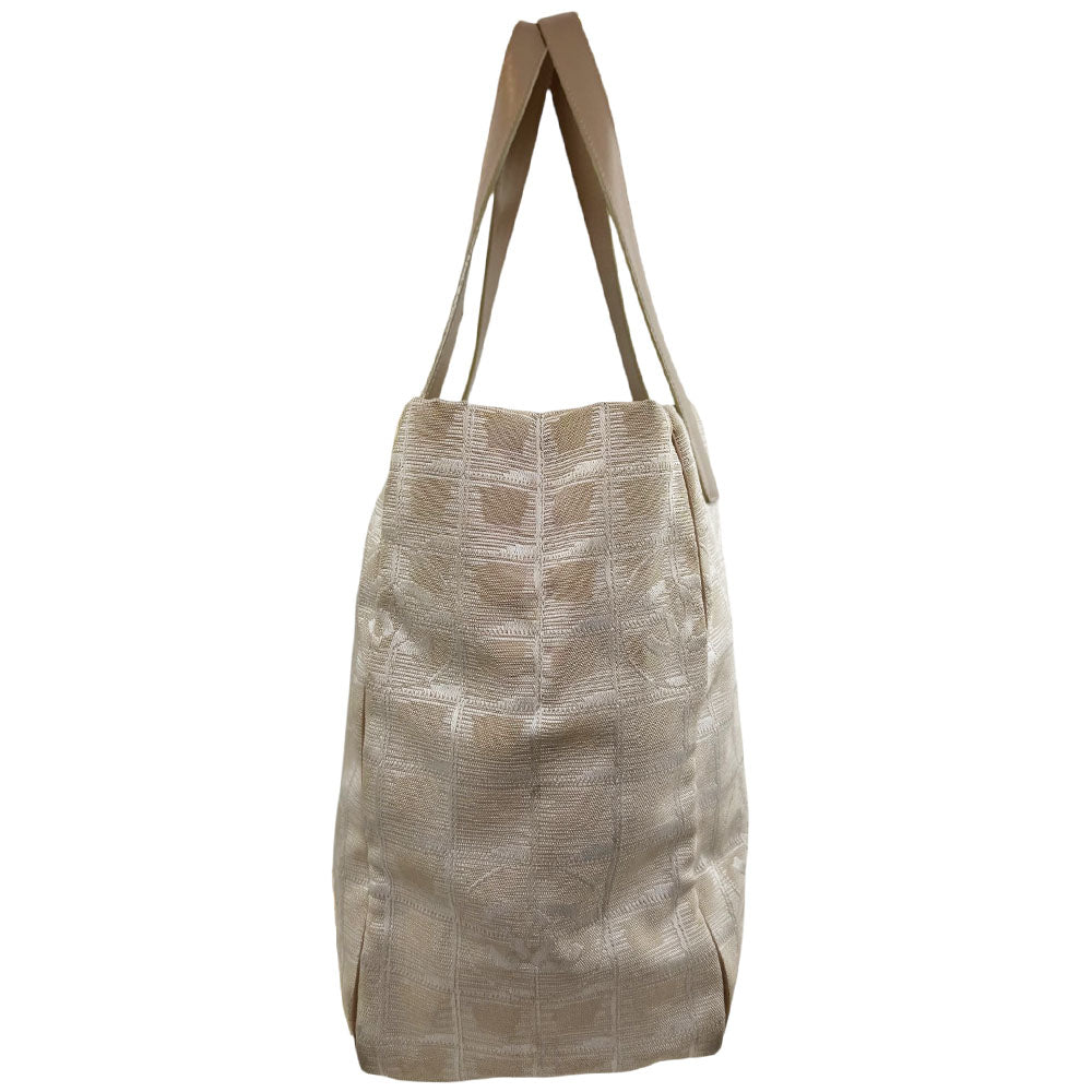 CHANEL Cream New Travel Line Tote Shoulder Bag LHQ1656