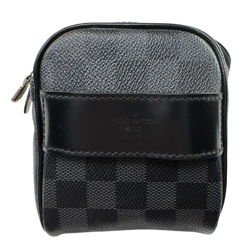LOUIS VUITTON Damier Graphite Tolietry Bag LHQ1695