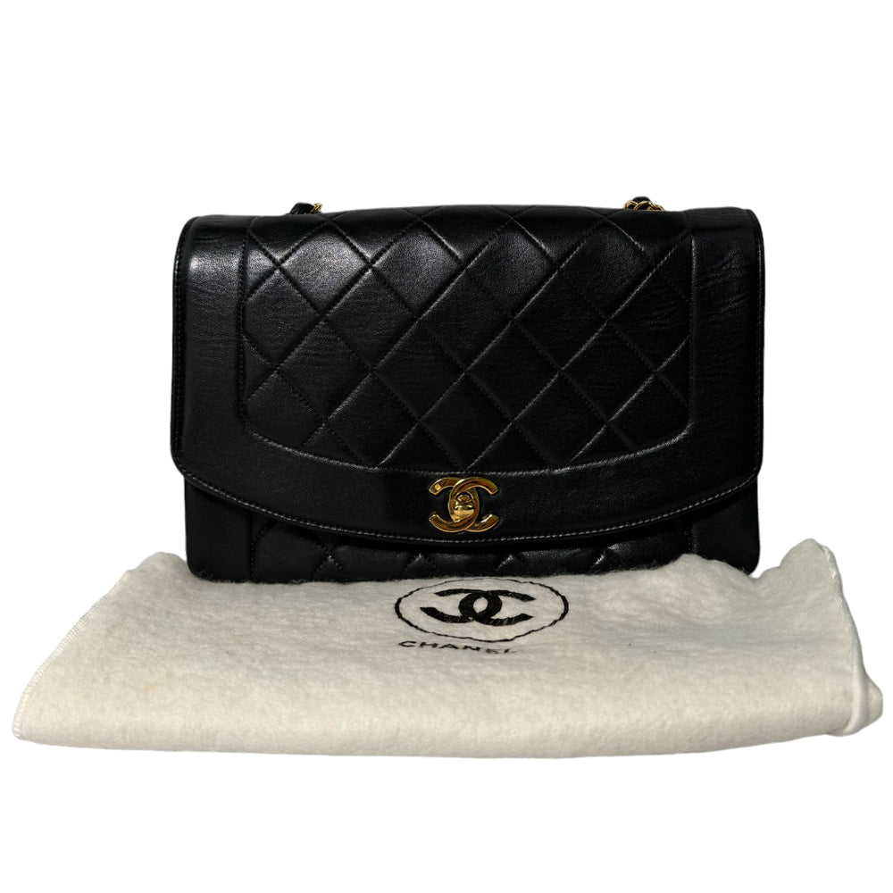 CHANEL Lammfell Matelasse Diana 24 S Klappe LHQ171