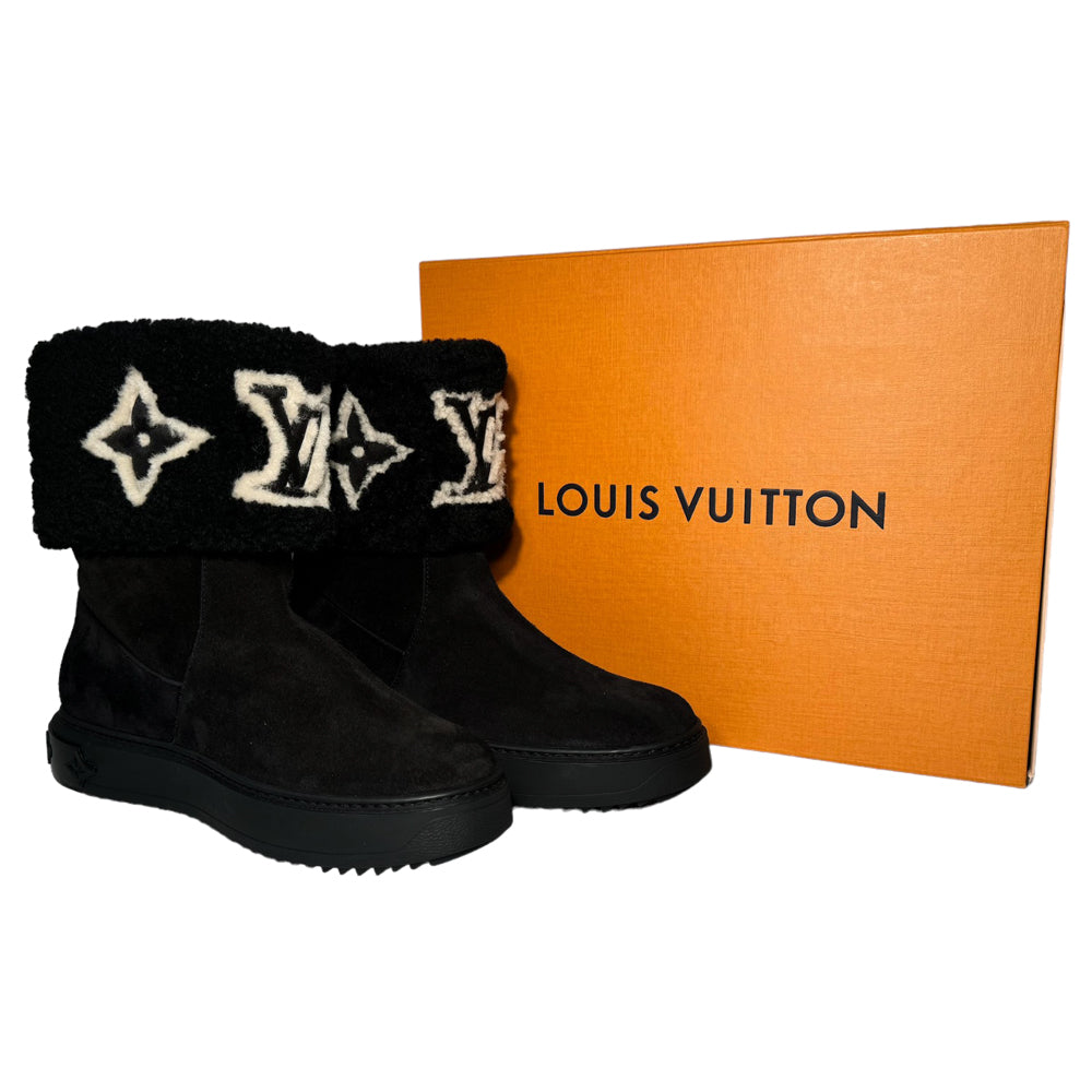 LOUIS VUITTON LV Women's Fur Boots Black Size 6 UK LHQ187