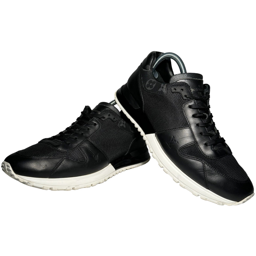 LOUIS VUITTON Negro Run Away Zapatillas Tamaño 7.5 UK LHQ192