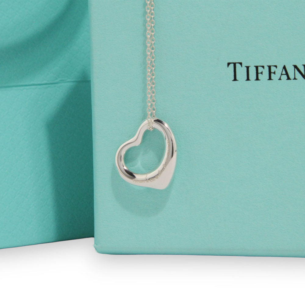 TIFFANY & Co. Collana con ciondolo a cuore aperto Argento LHQ204