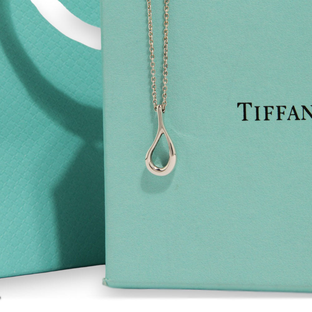 TIFFANY & Co. Necklace Teardrop Pendant Silver LHQ210