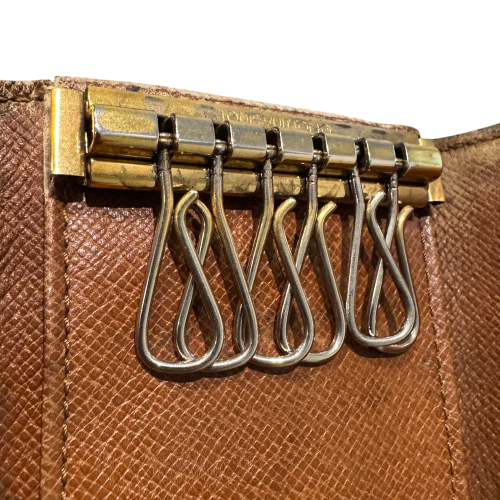 LOUIS VUITTON Monogram 6 Key Holder LHQ2173