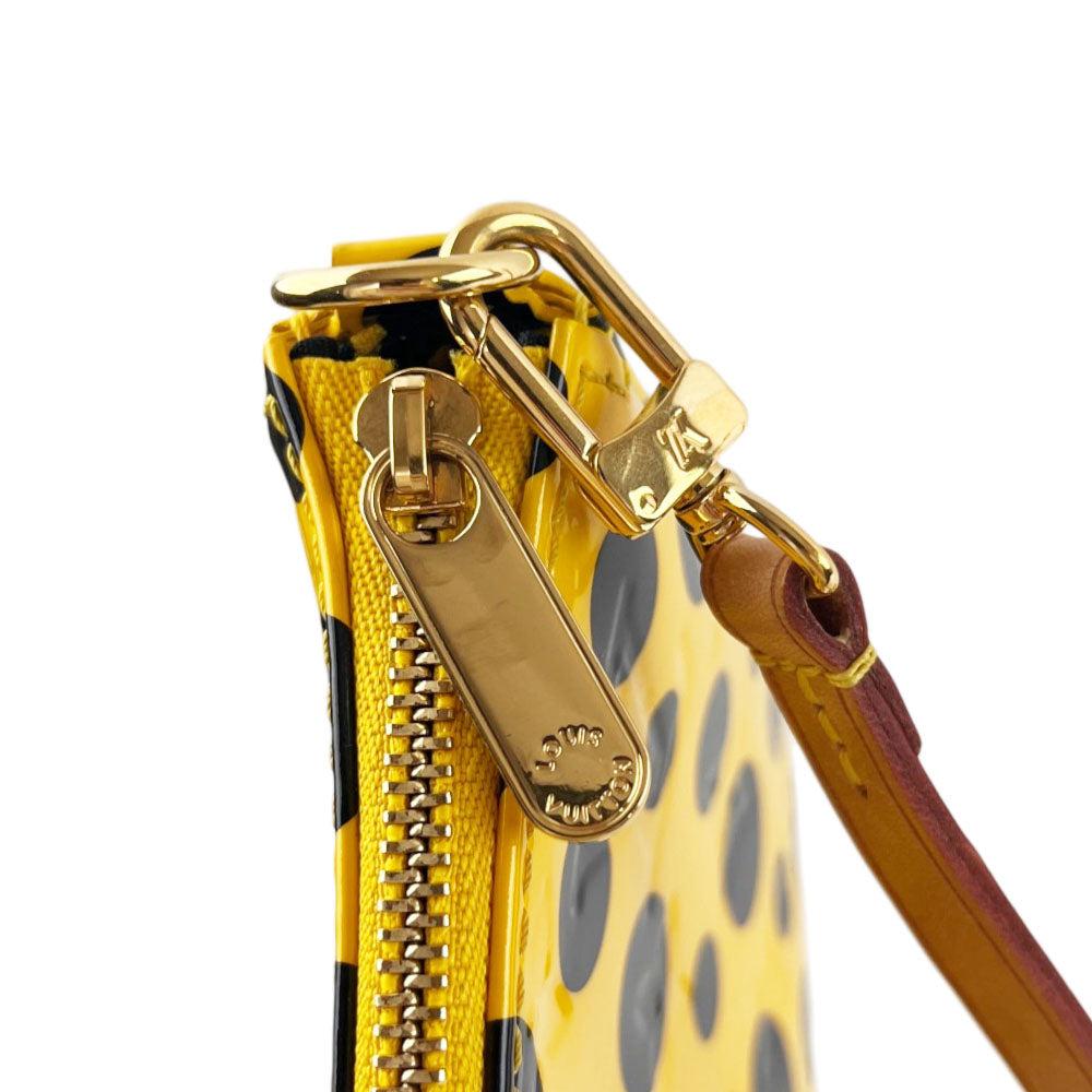 LOUIS VUITTON X YAYOI KUSAMA Pochette Accessories Dots Infinity LHQ2402