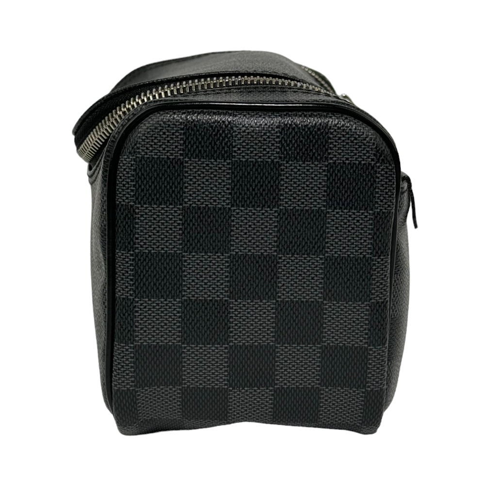 LOUIS VUITTON Damier Graphite Tolietry Bag LHQ290