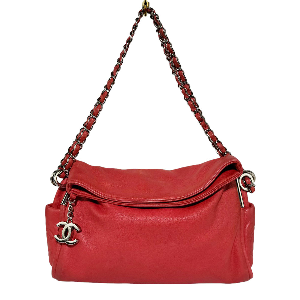 CHANEL Bolso con cadena plegable de piel de becerro rosa LHQ299