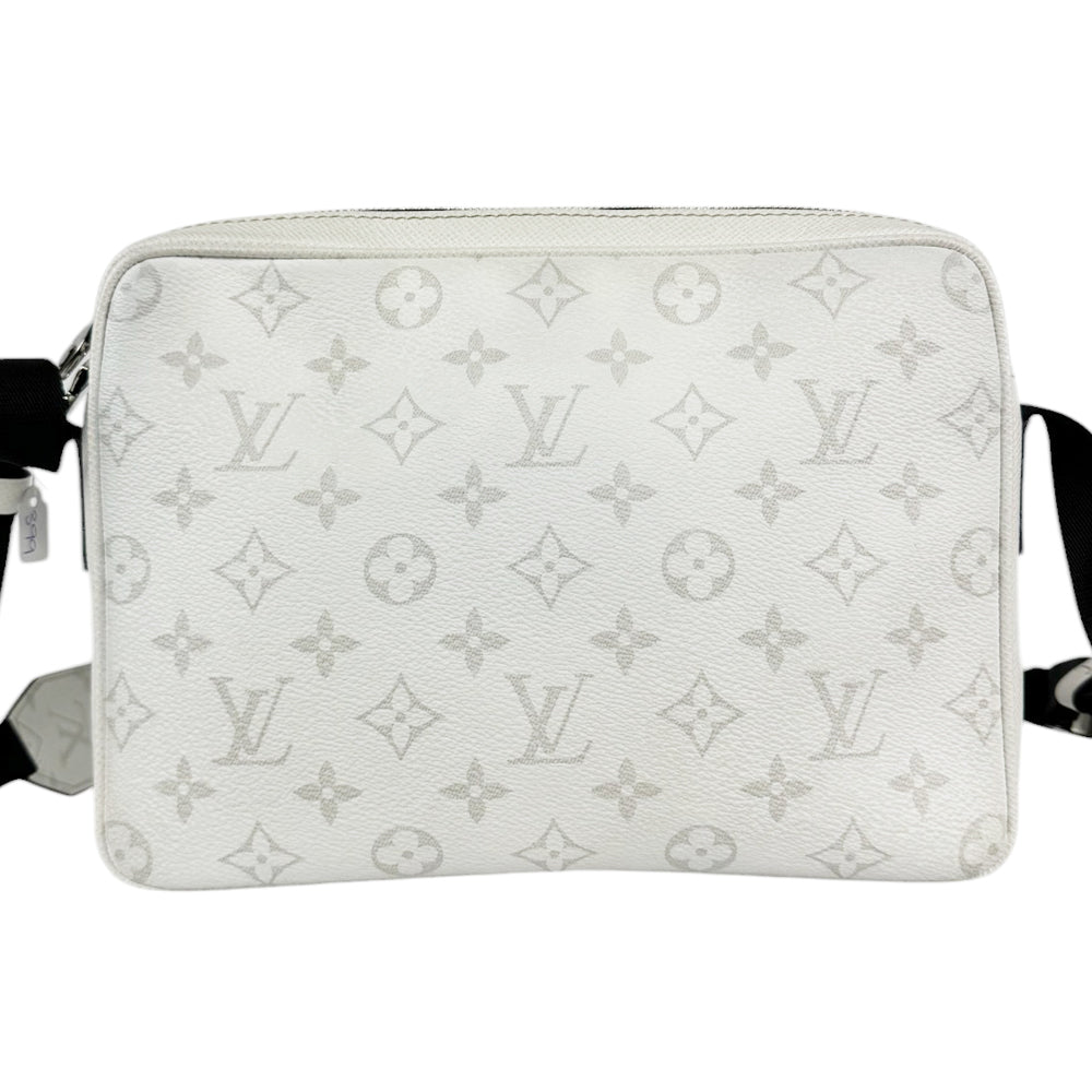 LOUIS VUITTON Outdoor Messenger PM White Monogram Crossbody Bag LHQ399