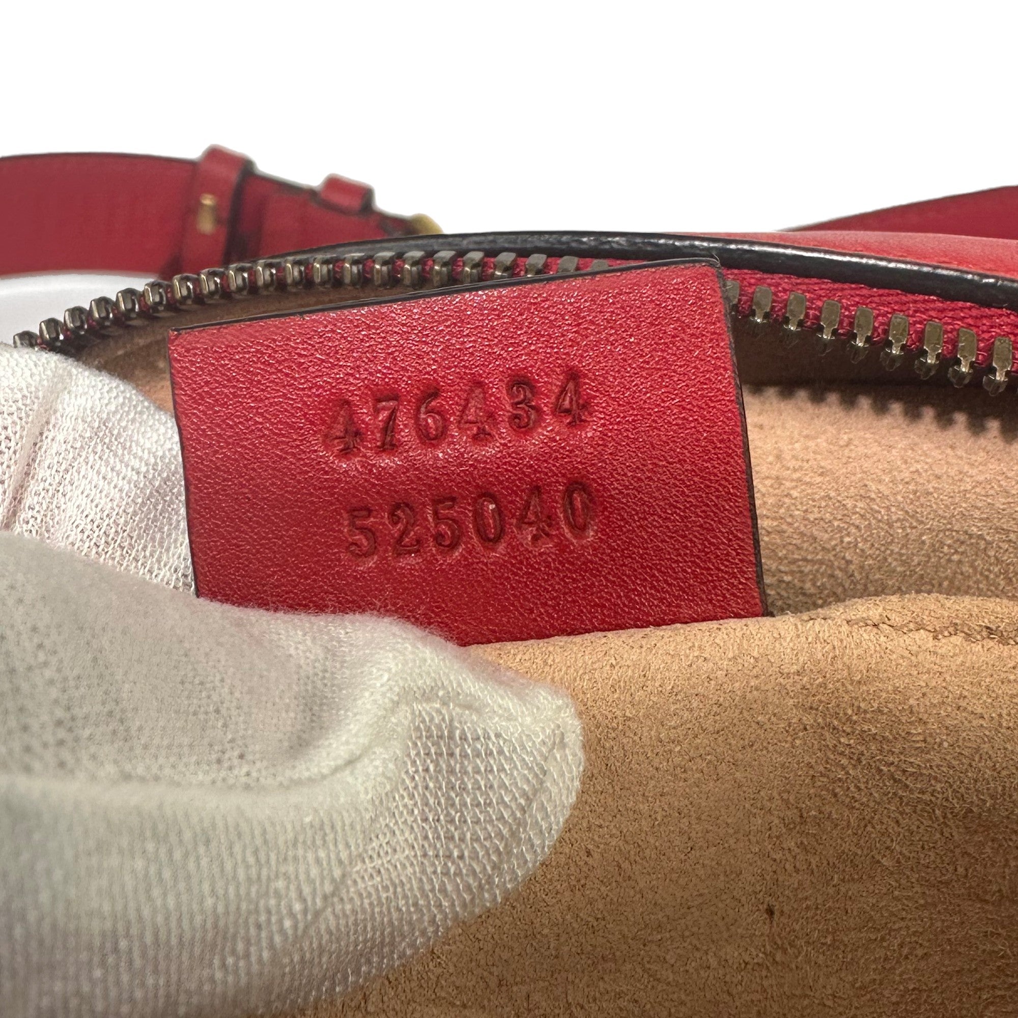 GUCCI Sac à ceinture Marmont rouge LHQ40