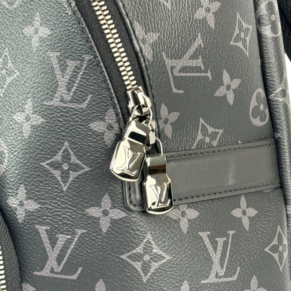 LOUIS VUITTON Discovery Eclipse Monogram Black Backpack LHQ423