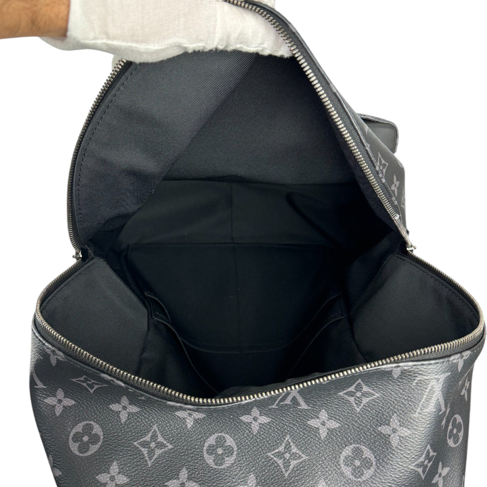 LOUIS VUITTON Discovery Eclipse Monogram Black Backpack LHQ423