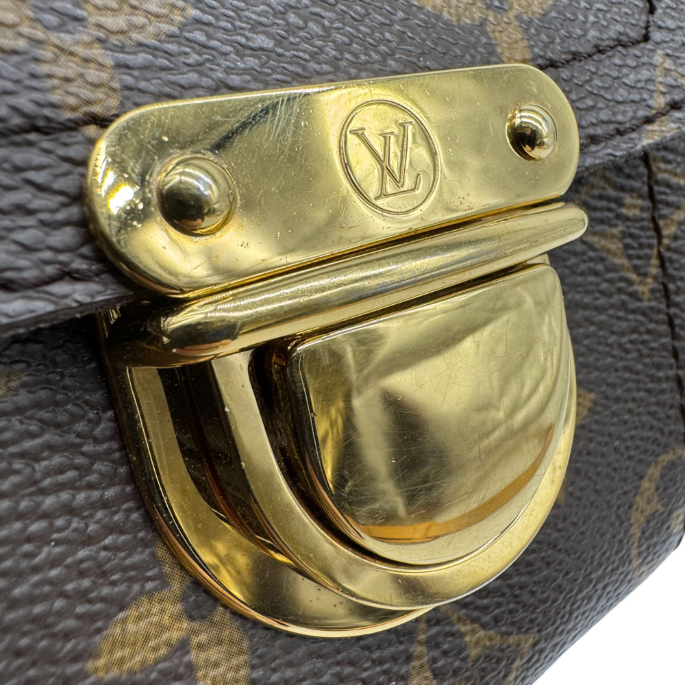 LOUIS VUITTON Hudson Monogram PM Shoulder Bag LHQ492