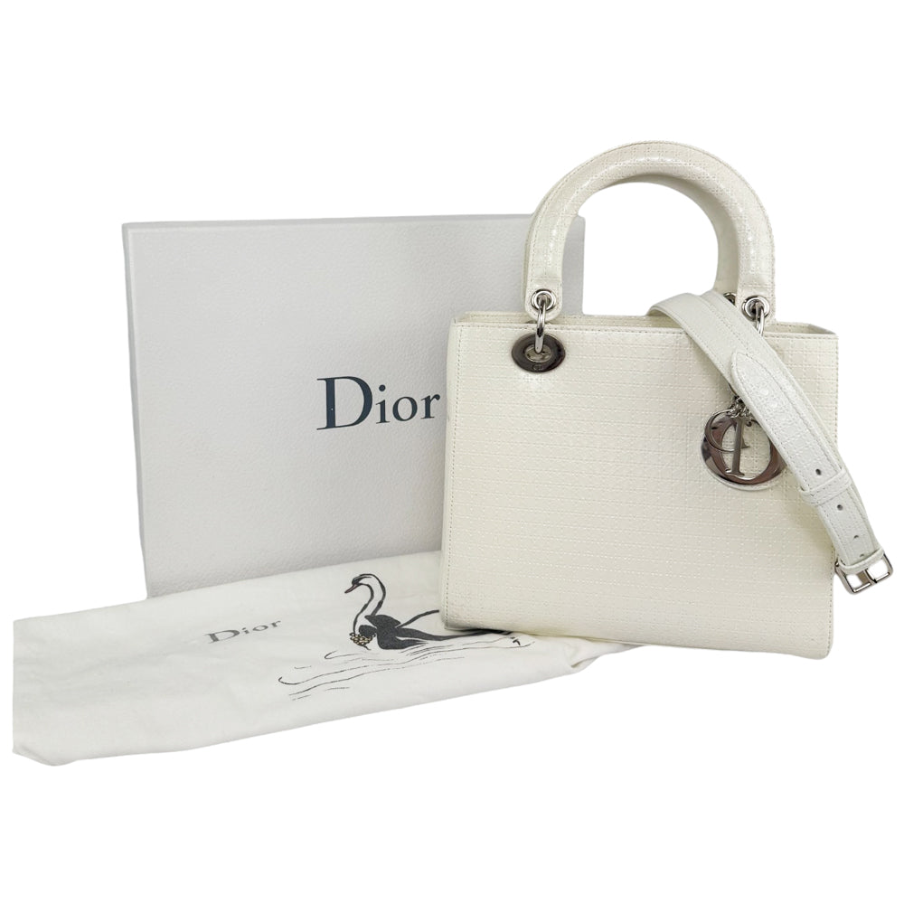 CHRISTIAN DIOR Lady Dior Patent Leather White Handbag LHQ500