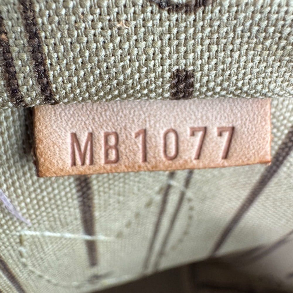 LOUIS VUITTON Neverfull PM Monogram LHQ613