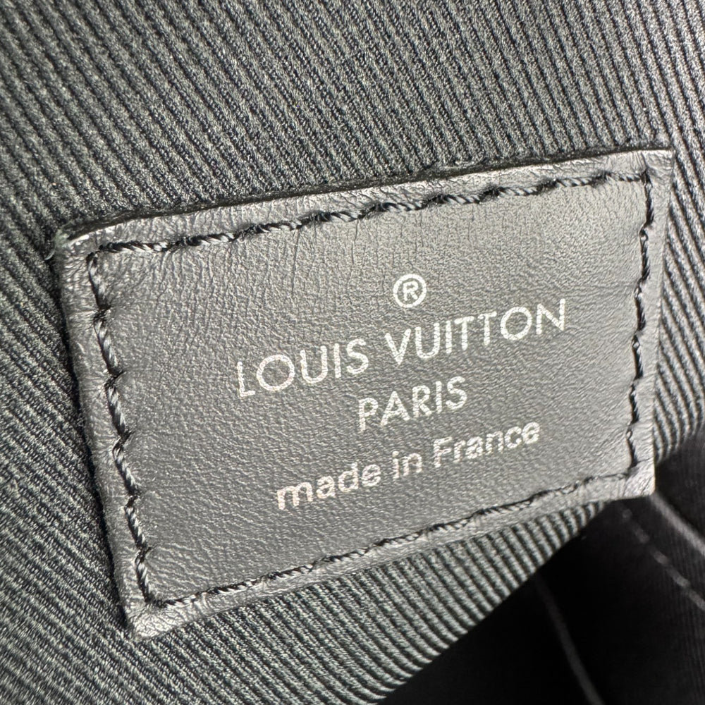 LOUIS VUITTON Apollo Discovery Backpack LHQ621
