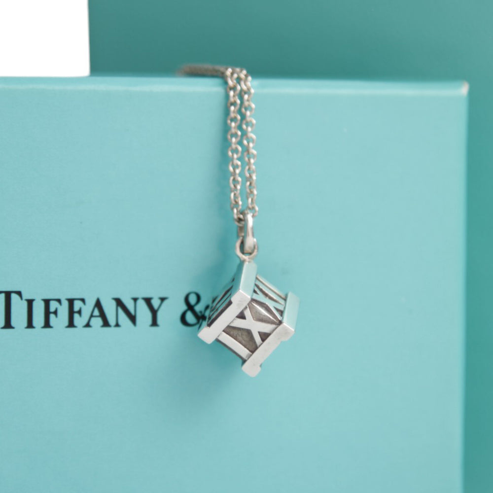 TIFFANY & Co. Atlas Cube Pendant Necklace LHQ629