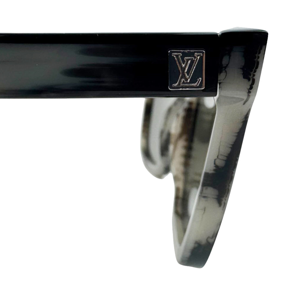 LOUIS VUITTON Grey/Black Stripe Sunglasses LHQ631