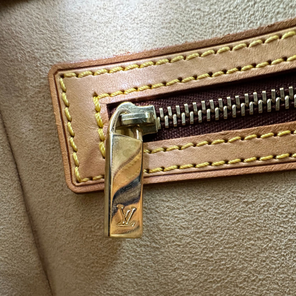 LOUIS VUITTON Looping MM Monogram Shoulder Bag LHQ661