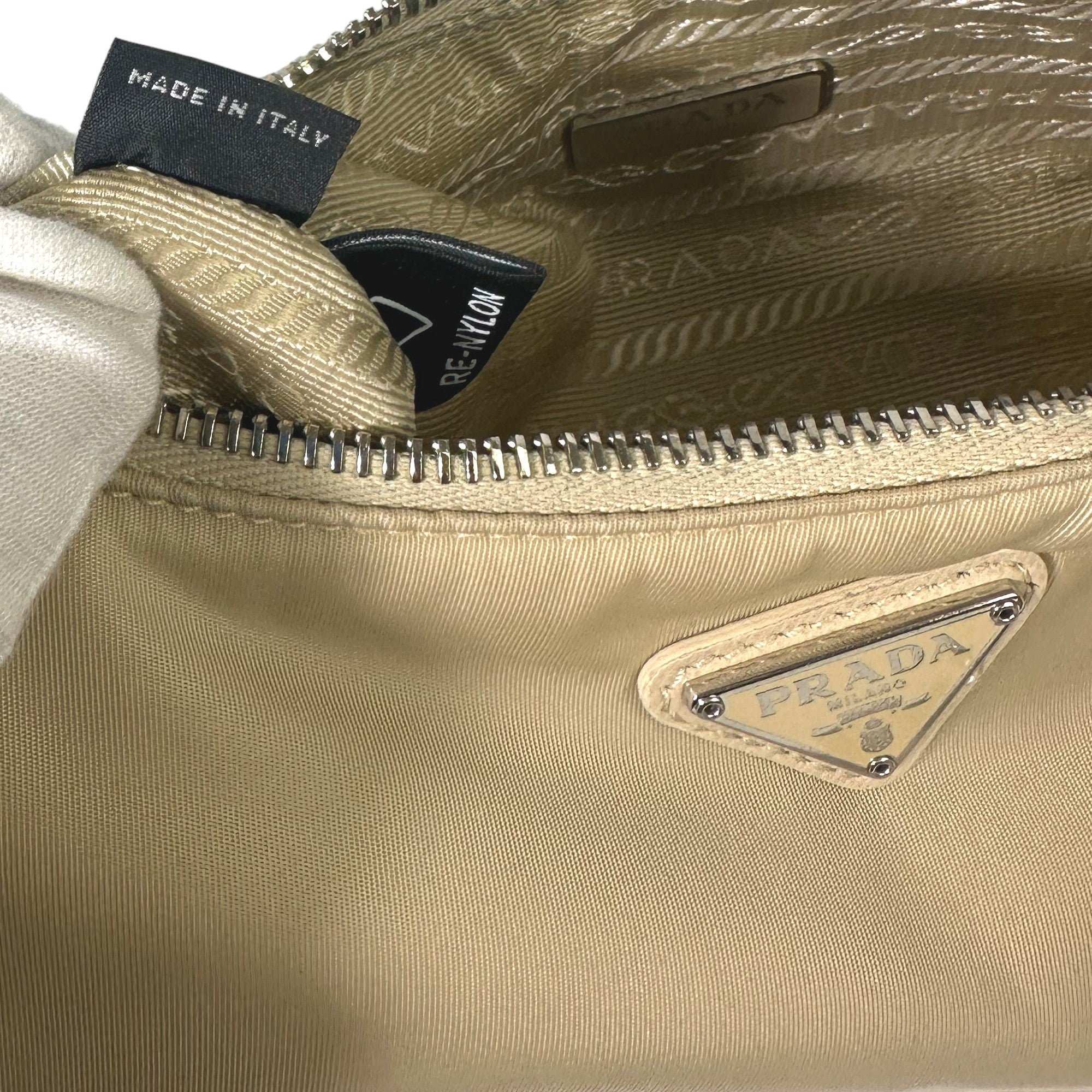 PRADA Re-Edition 2005 Borsa a tracolla crema LHQ70