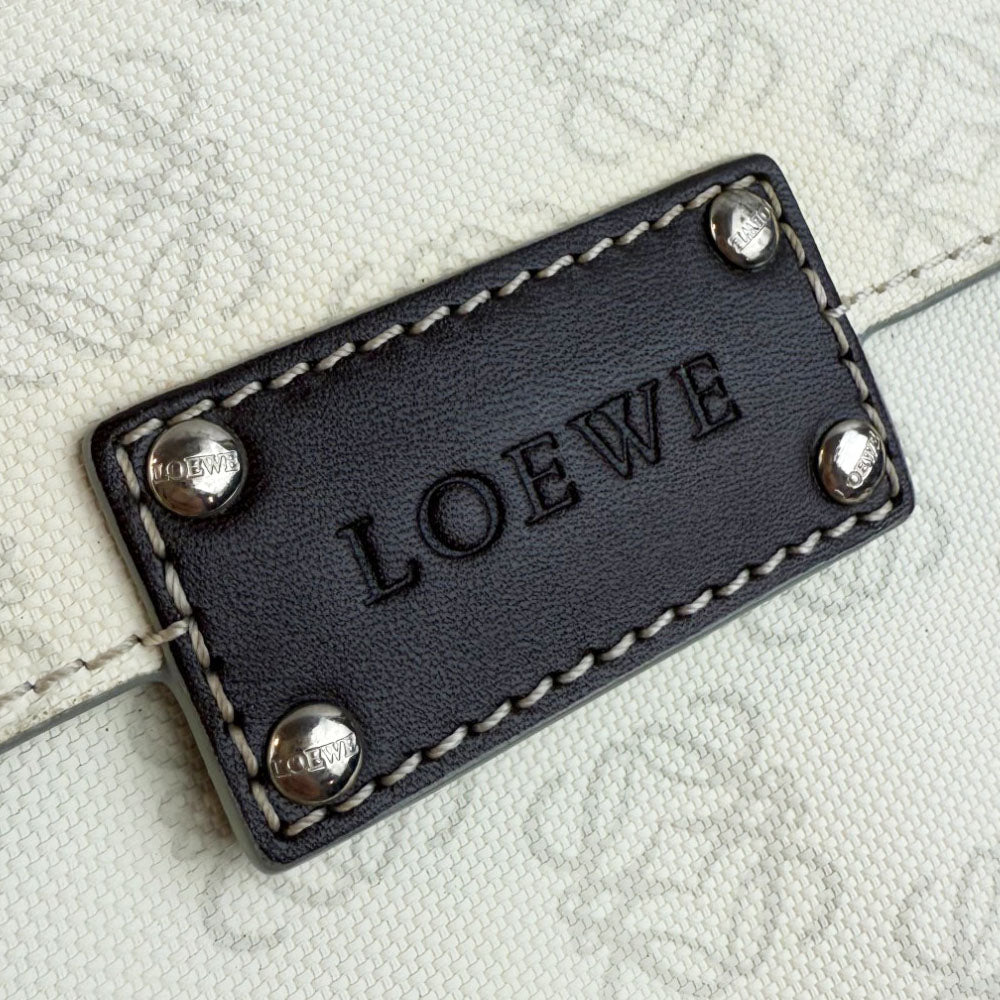 LOEWE Cream Canvas Crossbody Shoulder Bag LHQ714