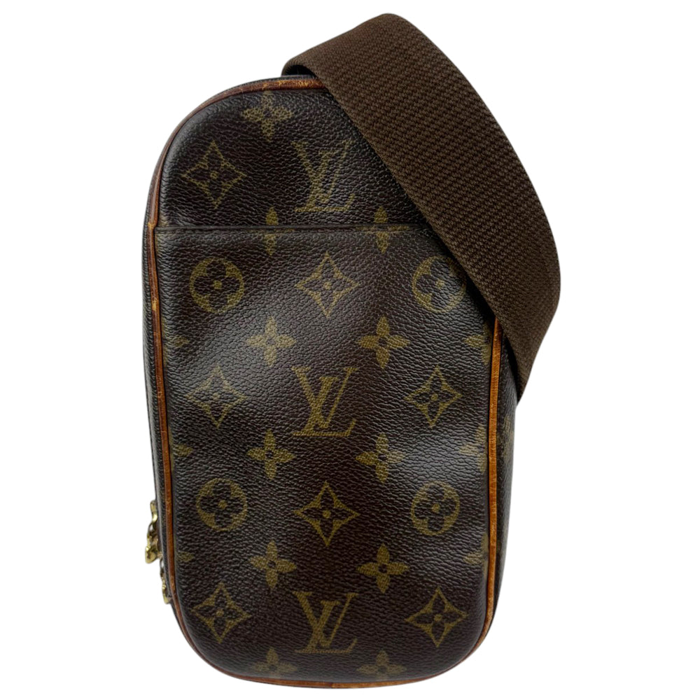LOUIS VUITTON Pochette Ganju Brown Monogram Crossbody Shoulder Bag LHQ796
