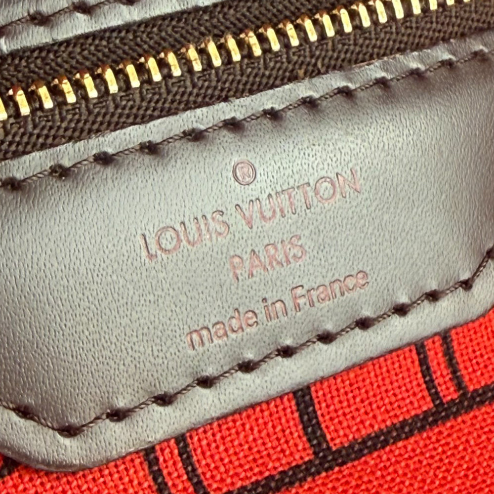 LOUIS VUITTON Neverfull PM Damier Ebene Shoulder Bag LHQ852