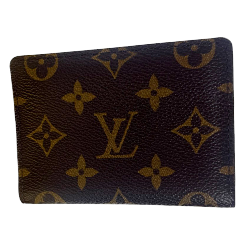LOUIS VUITTON Monogram Passport Holder LHQ884
