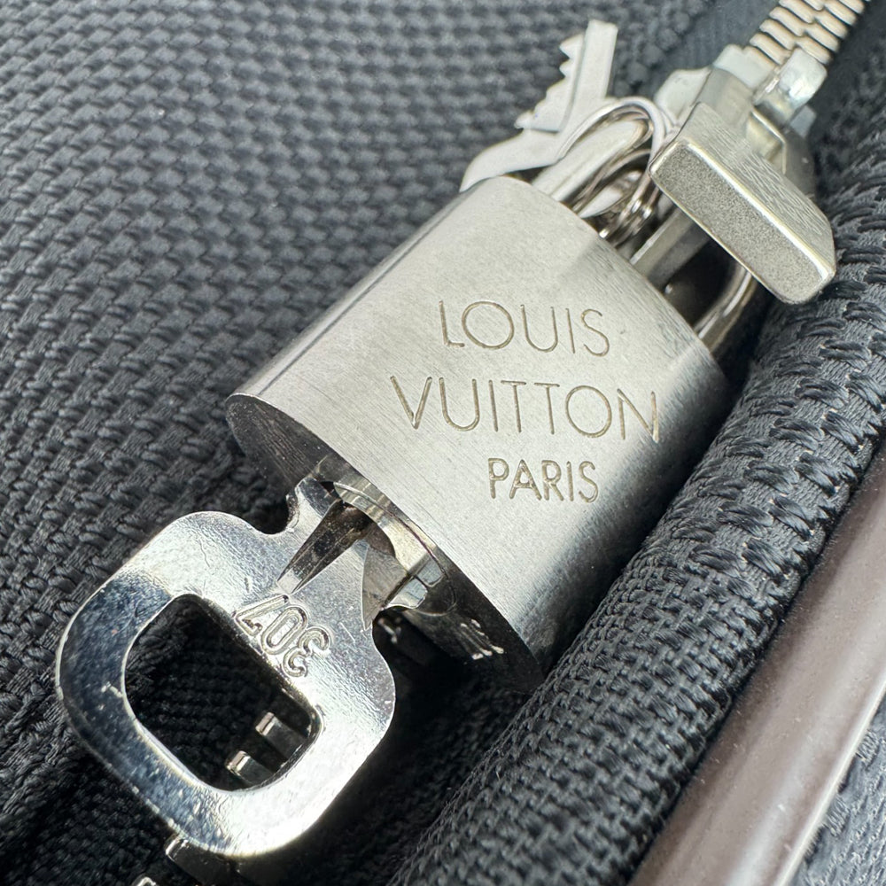 LOUIS VUITTON Eole Geant Black Roller Duffle Bag LHQ890