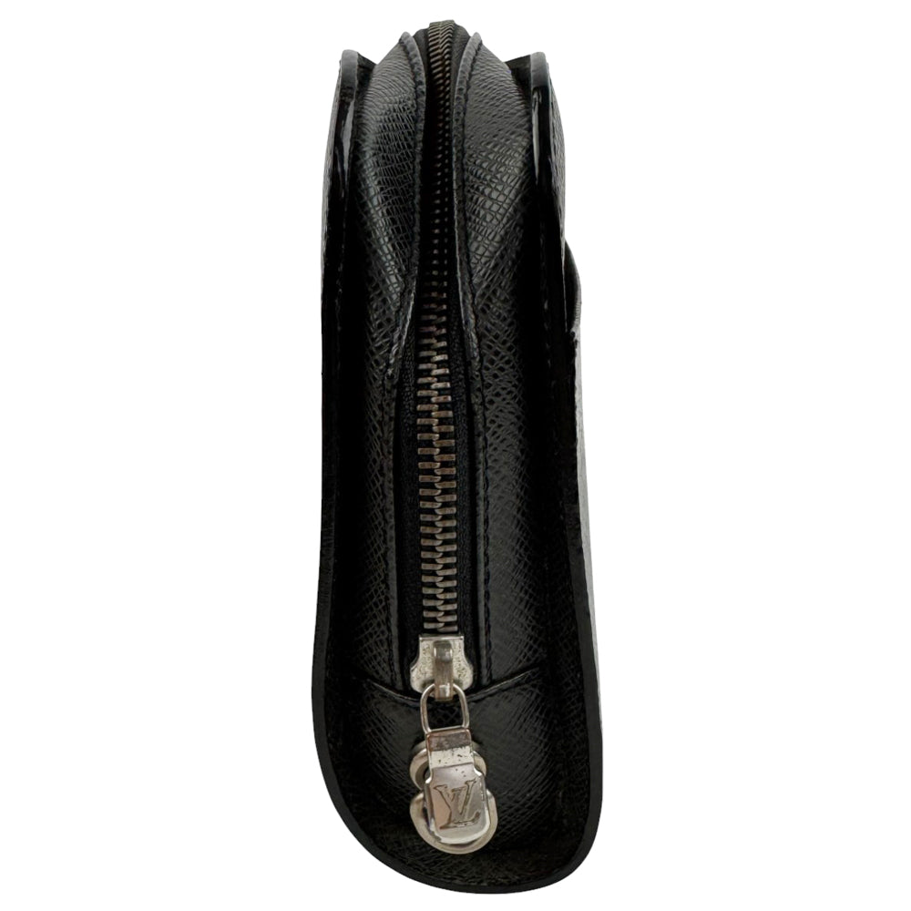 LOUIS VUITTON Black Taiga Leather Baikal Clutch Bag LHQ923
